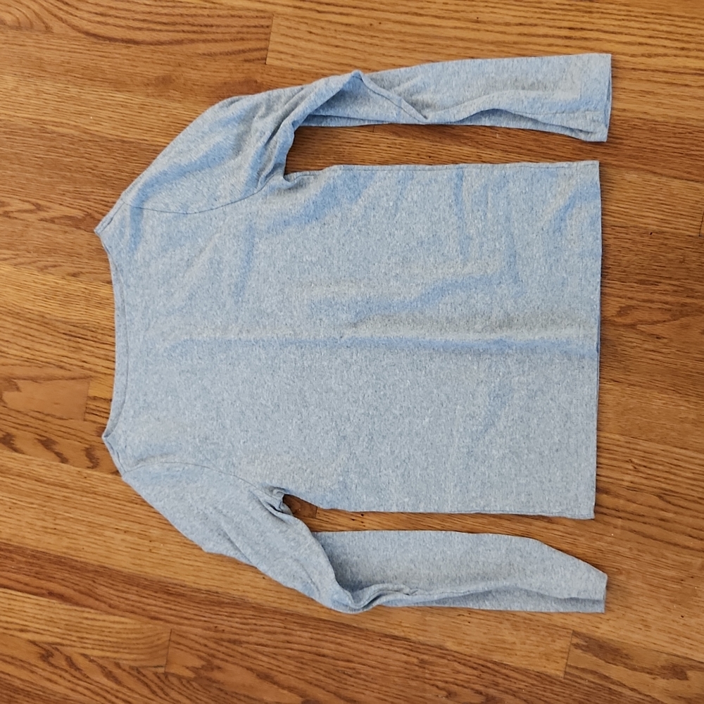 Gap gray long sleeve boatneck t-shirt, size large